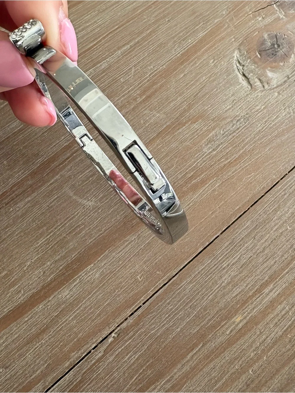 kate spade Silver Bow Crystal Bangle Bracelet